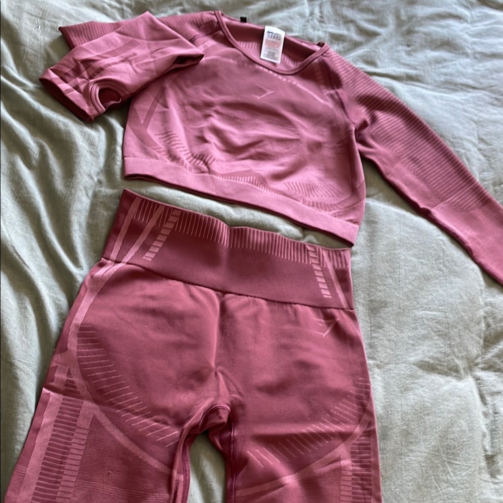 Gymshark Pink Seamless Activewear Set (capri pant)